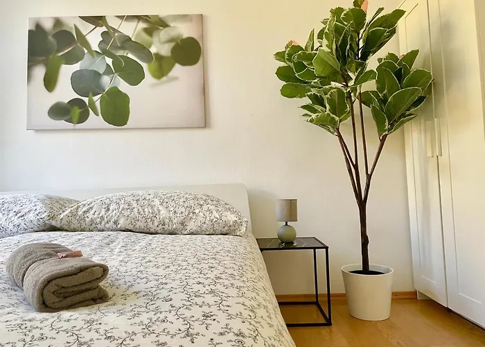 Apartment 100m2 Flat With Balcony Near Mariahilferstrasse - Free Parking
